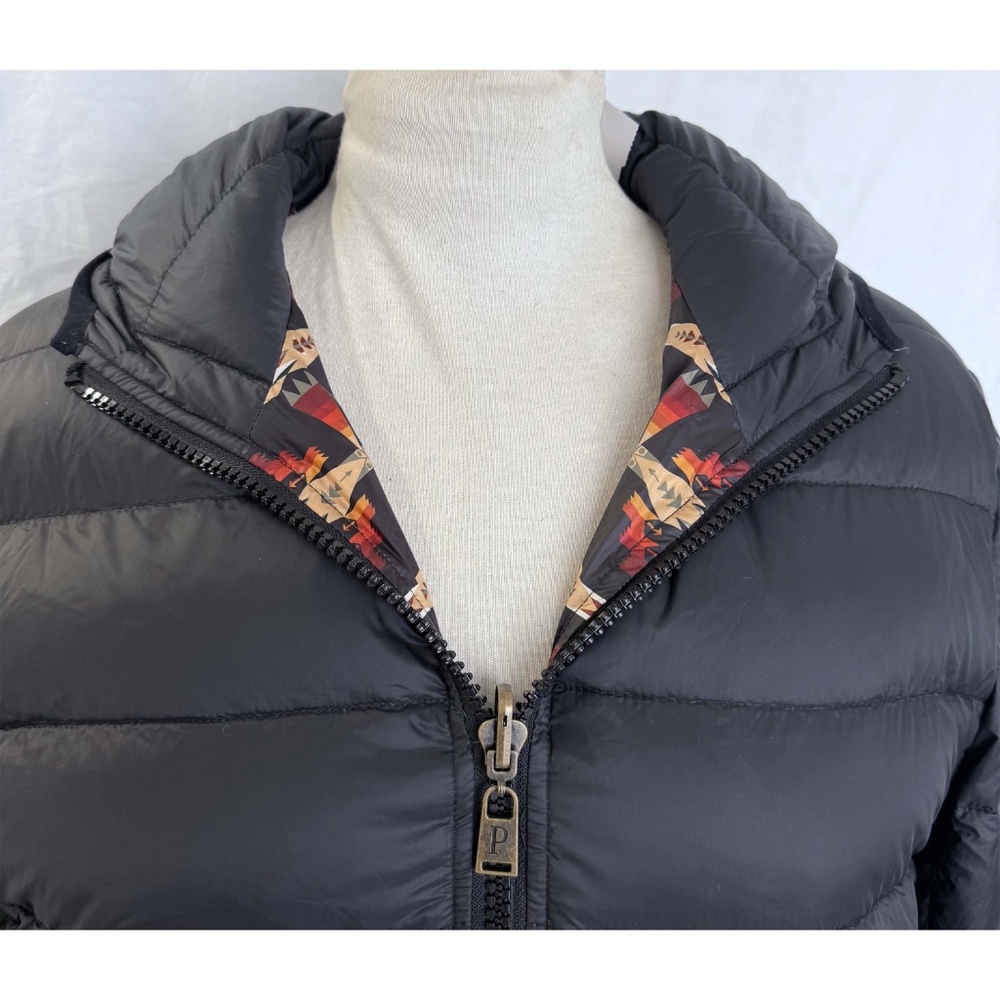 Pendleton Black Puff Jacket with Patterned Interior - Picture 8 of 14